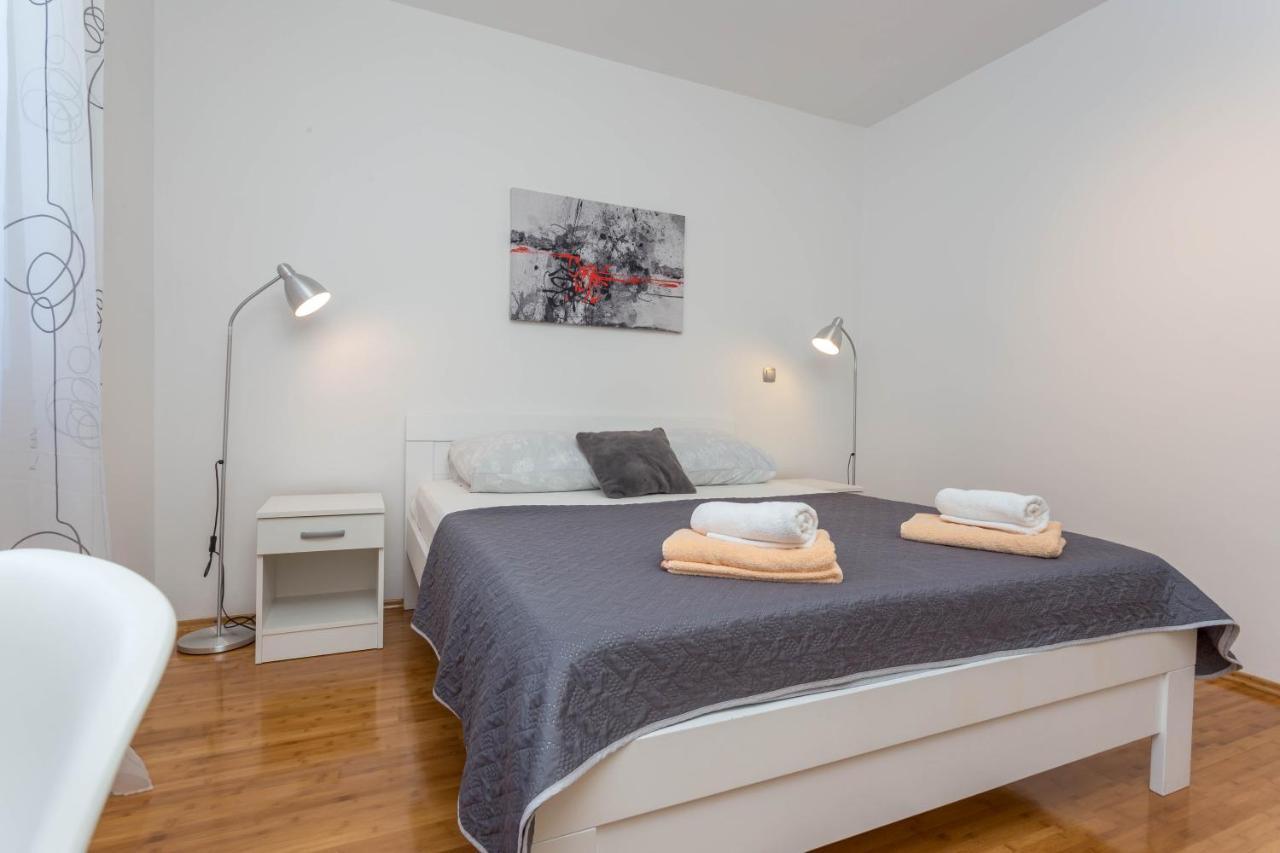 Apartment Tasina Hvar Town Eksteriør bilde