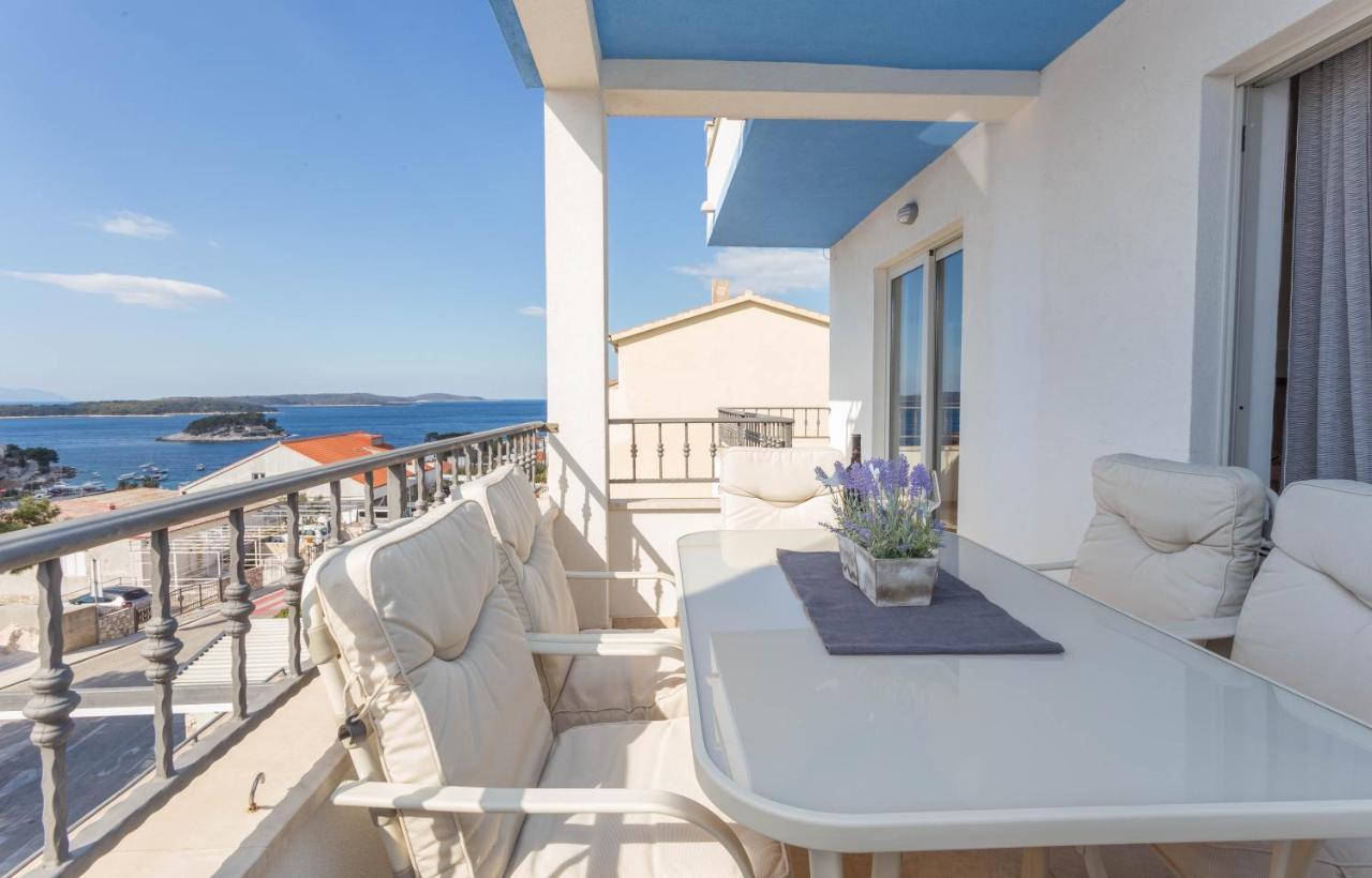 Apartment Tasina Hvar Town Eksteriør bilde