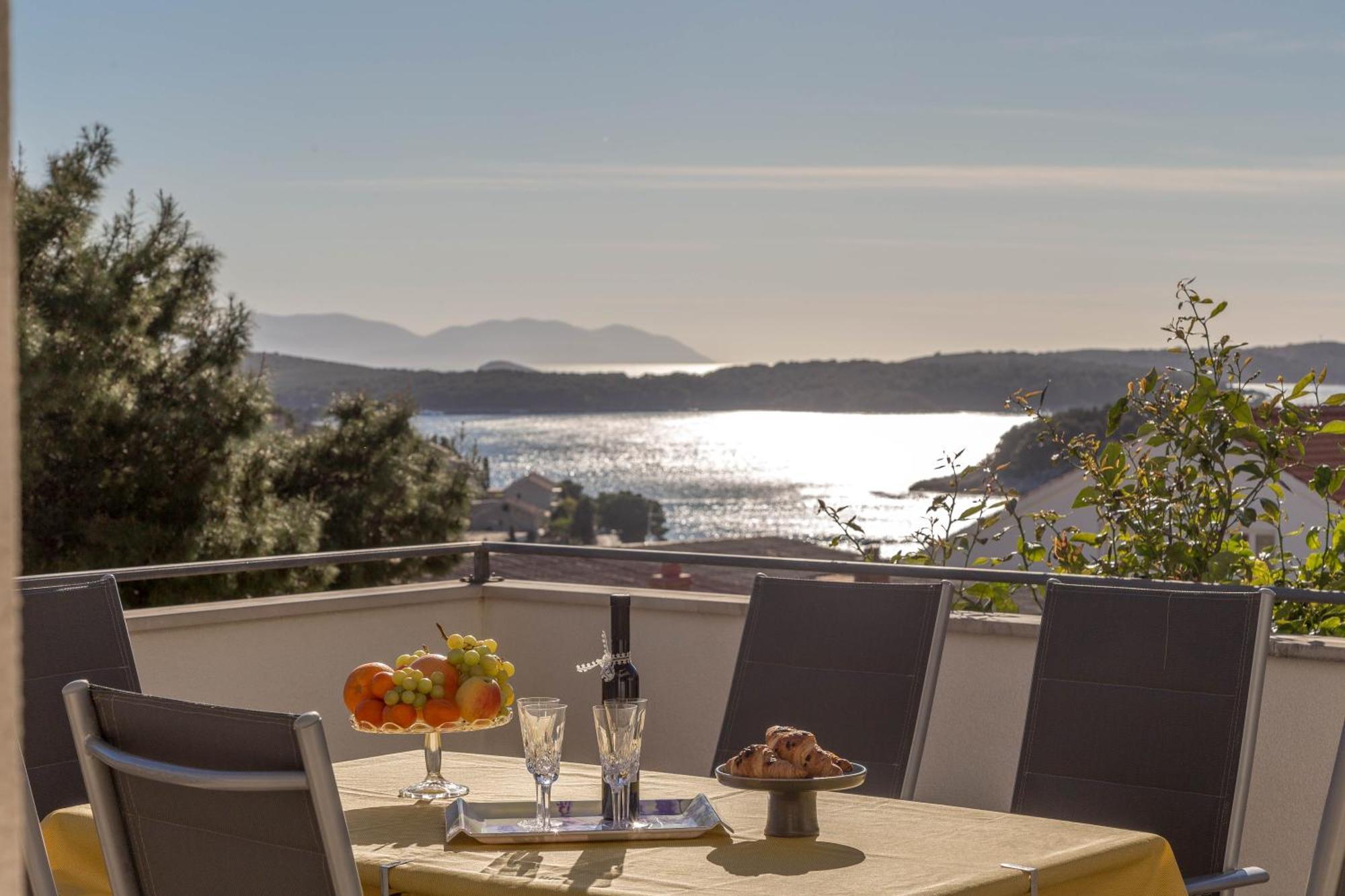 Apartment Tasina Hvar Town Eksteriør bilde